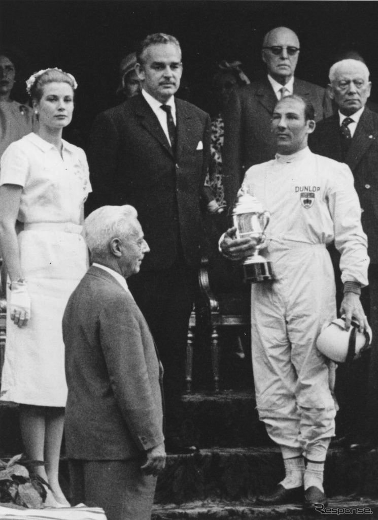 1960年モナコGPをロータスで優勝したモス。《photo (c) Getty Images》
