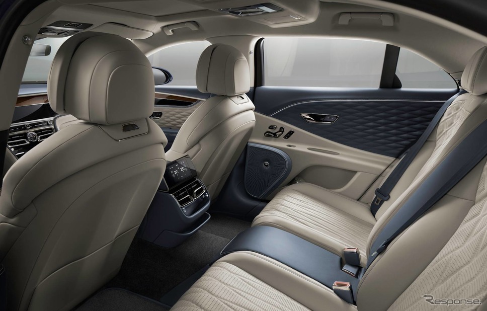 ベントレー・フライングスパー新型《photo by Bentley》