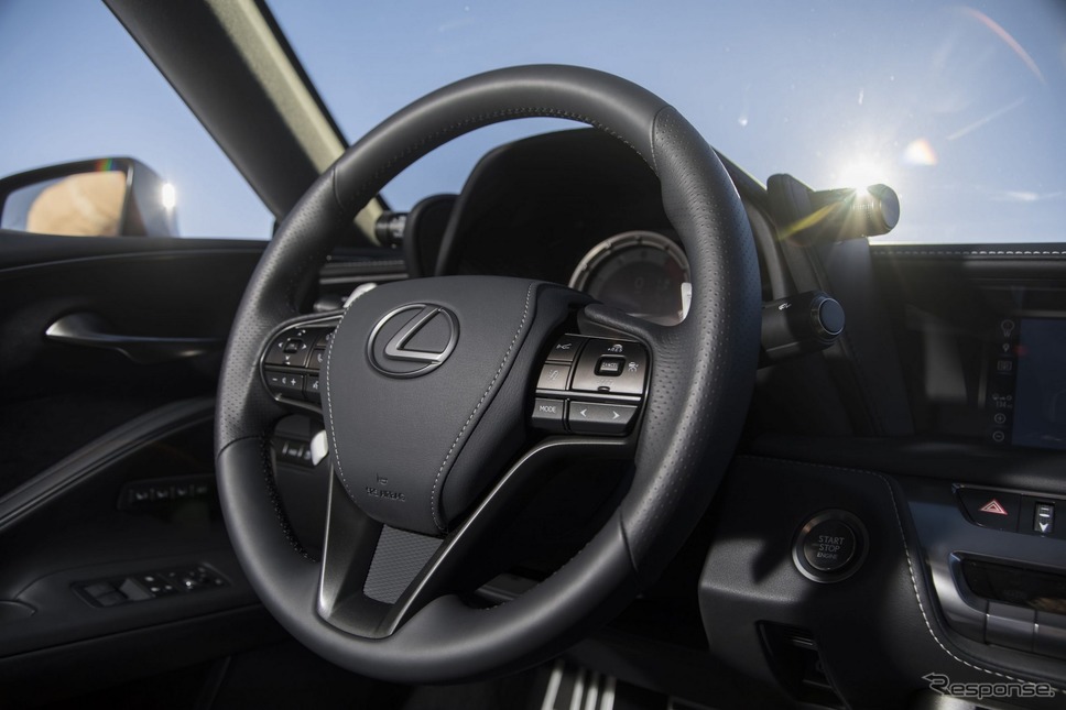 レクサス LC 500h の2021年モデル(北米仕様)《photo by Lexus》