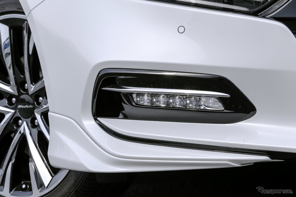 ホンダアクセス アコード純正アクセサリー装着車(フロントロアスカート)《画像 ホンダアクセス》