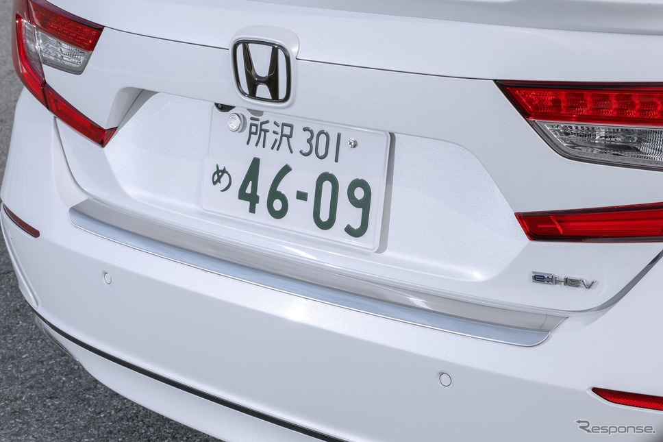 ホンダアクセス アコード純正アクセサリー装着車(リアバンパープロテクター)《画像 ホンダアクセス》