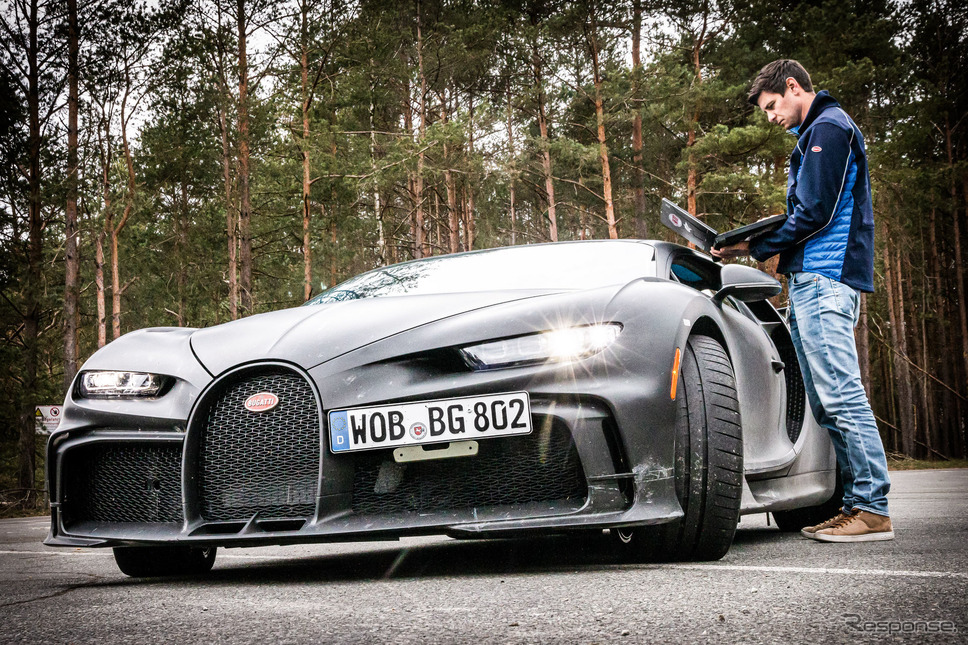 ブガッティの新車開発テスト《photo by Bugatti》