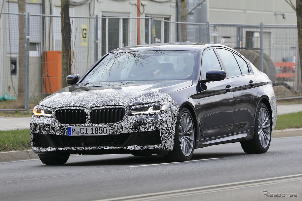 BMW 5シリーズ 改良新型プロトタイプ（スクープ写真）《APOLLO NEWS SERVICE》