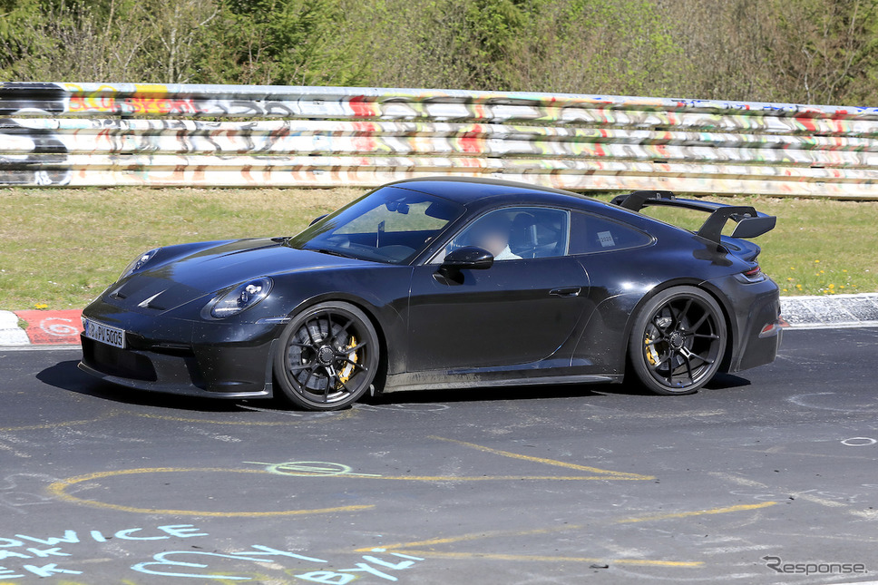 ポルシェ 911 GT3 開発車両（スクープ写真）《APOLLO NEWS SERVICE》