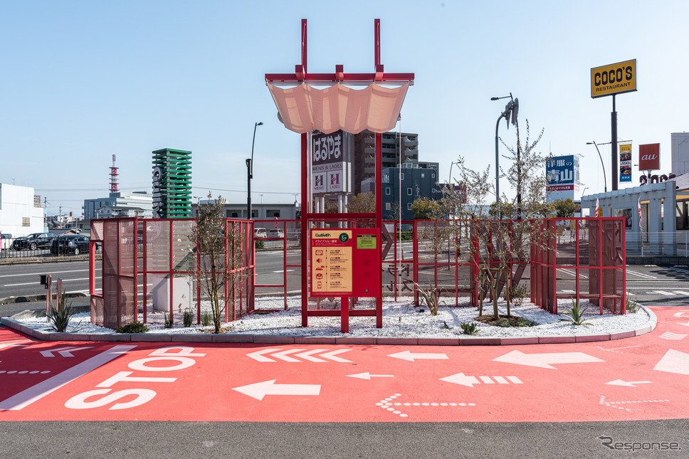 ガリバードライブスルー査定《写真 IDOM》