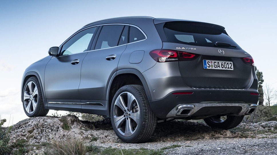 メルセデスベンツ GLA 新型《photo by Mercedes-Benz》
