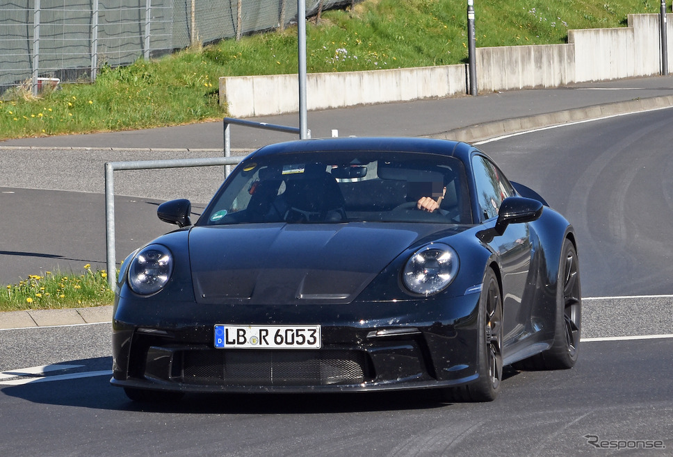 ポルシェ 911 GT3 ツーリング 開発車両(スクープ写真)《APOLLO NEWS SERVICE》
