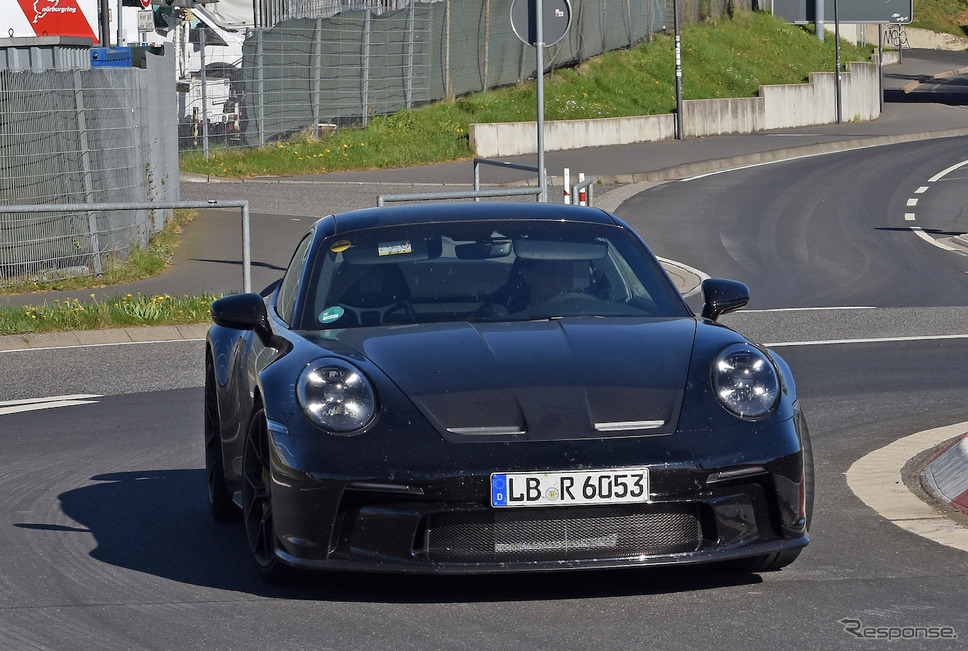 ポルシェ 911 GT3 ツーリング 開発車両(スクープ写真)《APOLLO NEWS SERVICE》