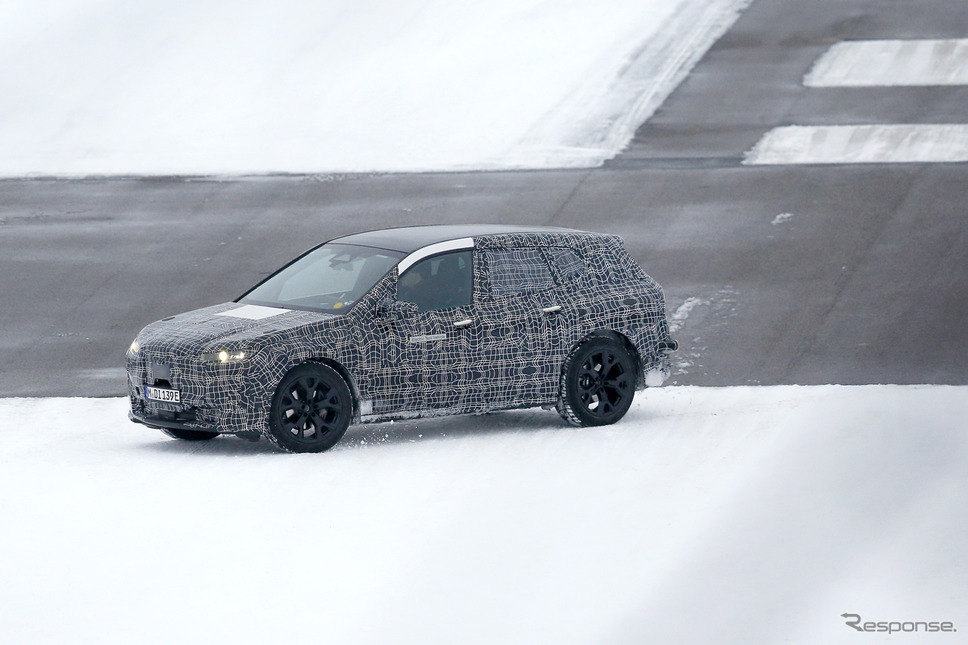 BMW iNEXT 市販型プロトタイプ(スクープ写真)《APOLLO NEWS SERVICE》