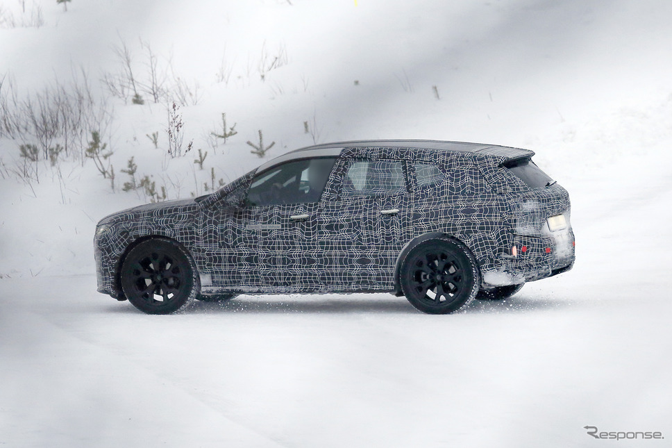 BMW iNEXT 市販型プロトタイプ(スクープ写真)《APOLLO NEWS SERVICE》