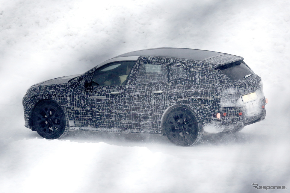 BMW iNEXT 市販型プロトタイプ(スクープ写真)《APOLLO NEWS SERVICE》