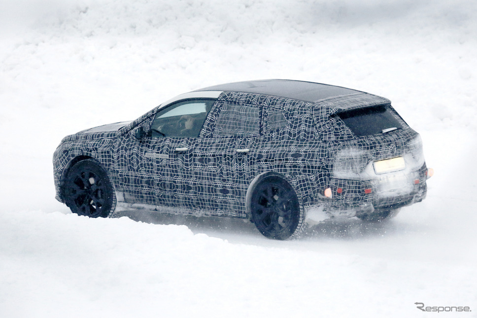 BMW iNEXT 市販型プロトタイプ(スクープ写真)《APOLLO NEWS SERVICE》