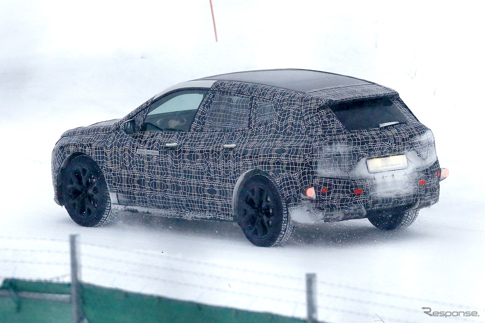 BMW iNEXT 市販型プロトタイプ(スクープ写真)《APOLLO NEWS SERVICE》