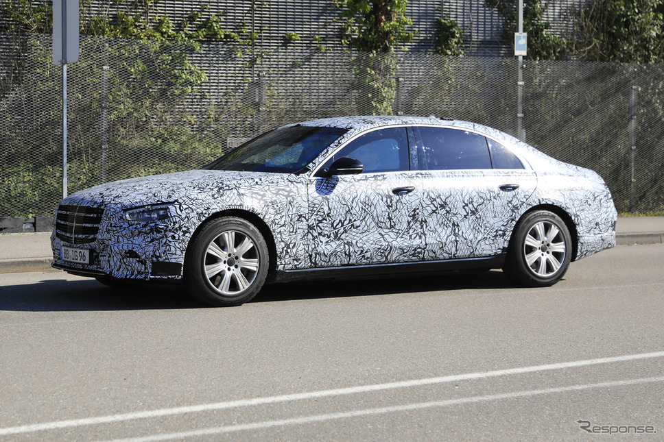 メルセデスベンツ Sクラス ガード 開発車両(スクープ写真)《APOLLO NEWS SERVICE》