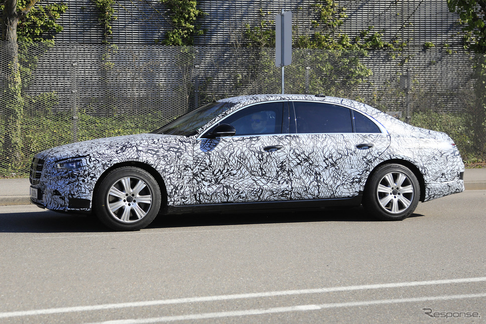 メルセデスベンツ Sクラス ガード 開発車両(スクープ写真)《APOLLO NEWS SERVICE》
