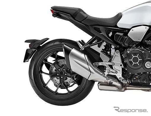 アクティブ CB1000R(18-20)用フェンダーレスキット装着《画像:アクティブ》