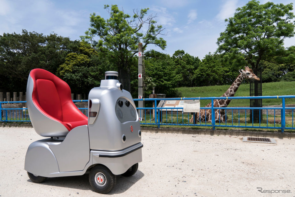 千葉市動物公園内を走るラクロ。《photo (c) Getty Images》