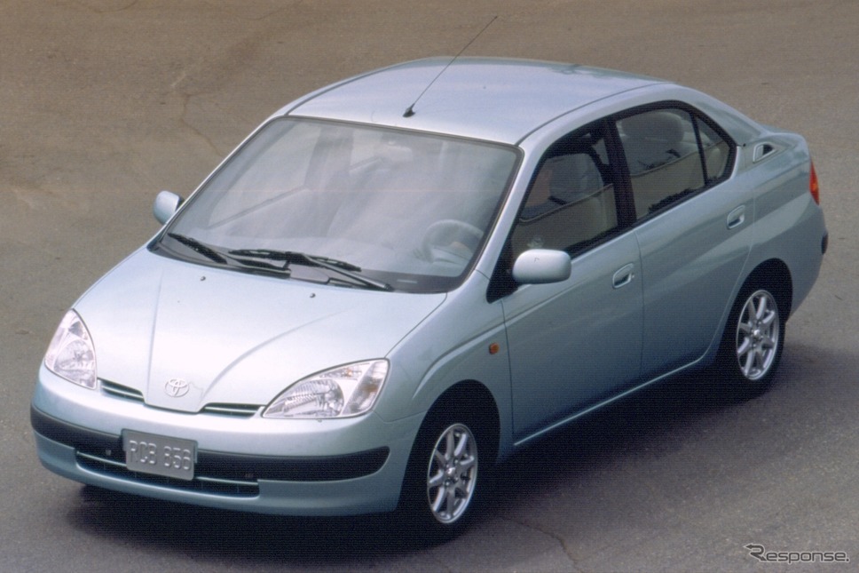 2001年型トヨタ・プリウス《photo by Toyota》