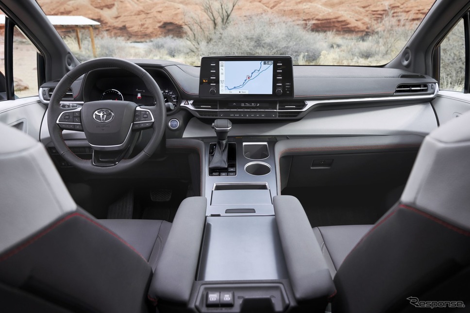 トヨタ・シエナ 新型の XSE《photo by Toyota》