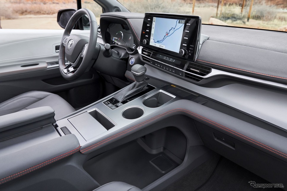 トヨタ・シエナ 新型の XSE《photo by Toyota》