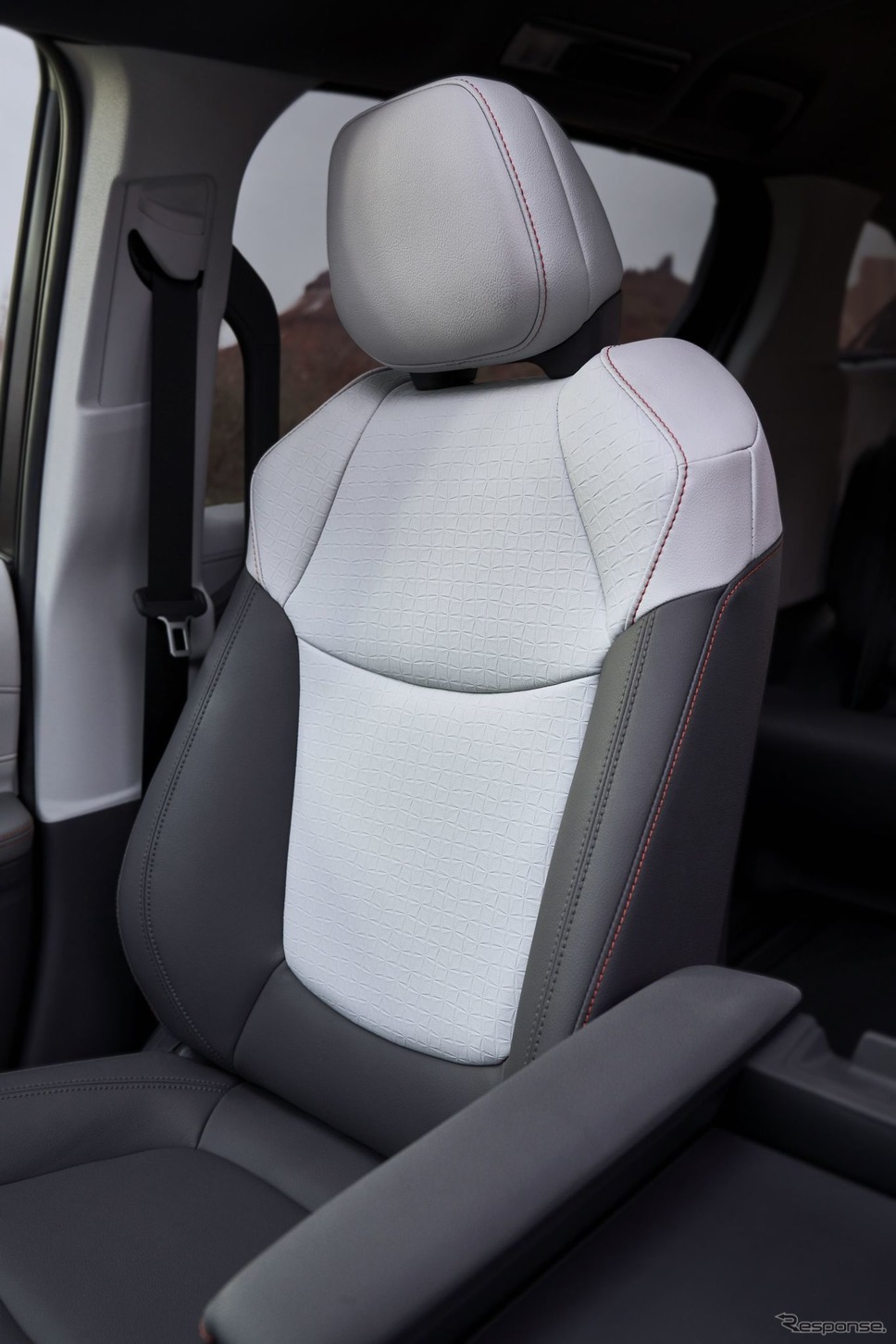 トヨタ・シエナ 新型の XSE《photo by Toyota》