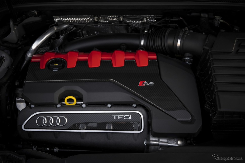 アウディ RS Q3 スポーツバック《photo by Audi》