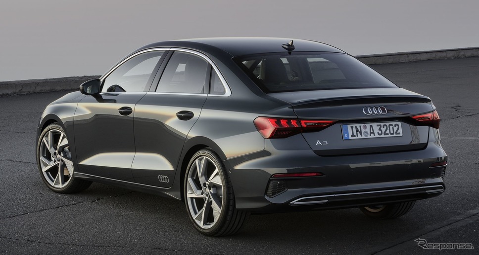 アウディ A3 セダン 新型《photo by Audi》