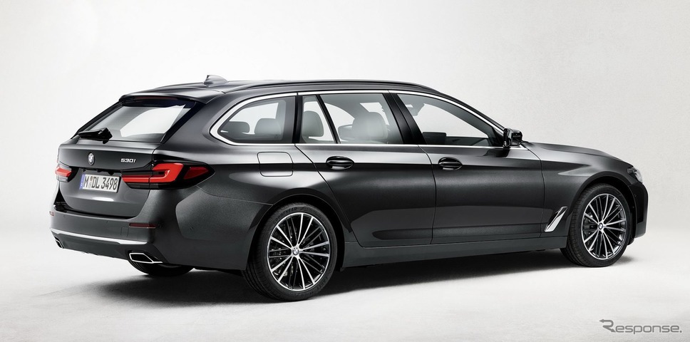 BMW 5シリーズ・ツーリング 改良新型《photo by BMW》
