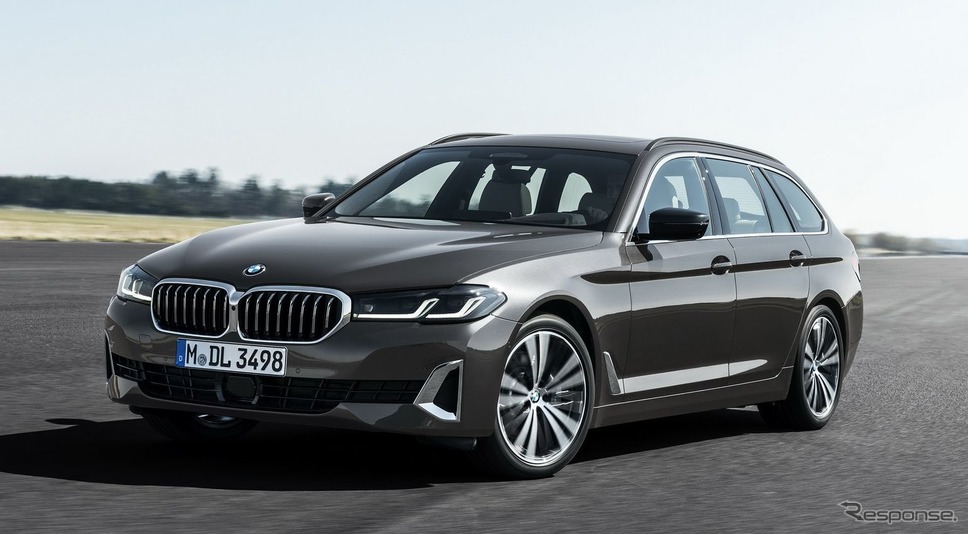 BMW 5シリーズ・ツーリング 改良新型《photo by BMW》