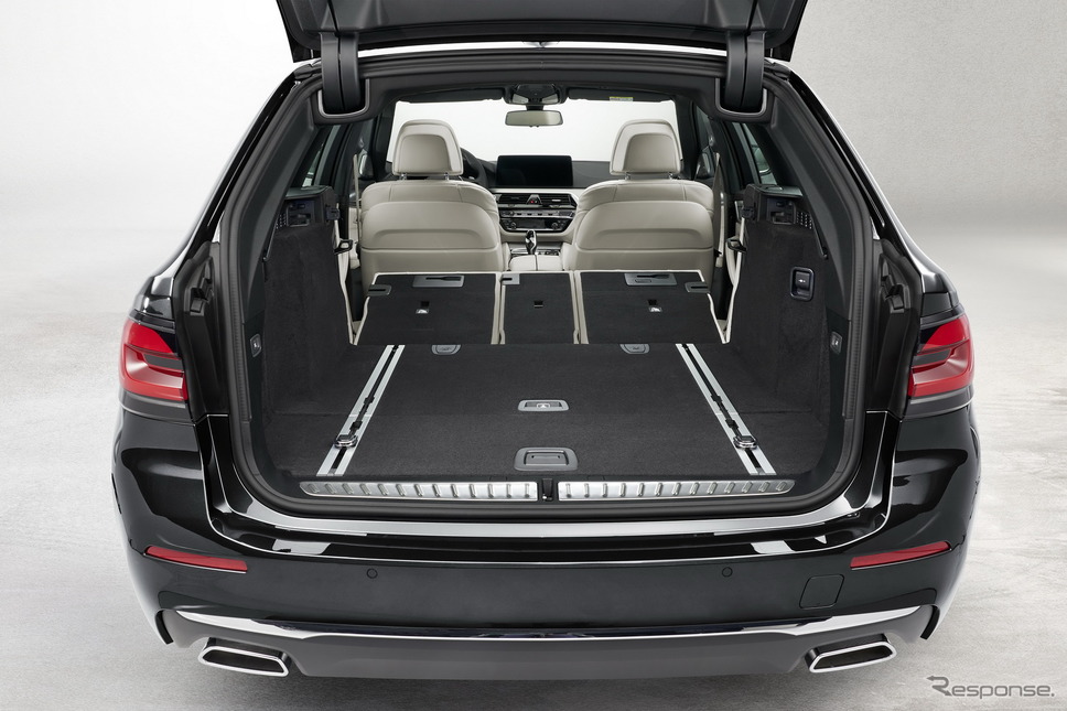 BMW 5シリーズ・ツーリング 改良新型《photo by BMW》
