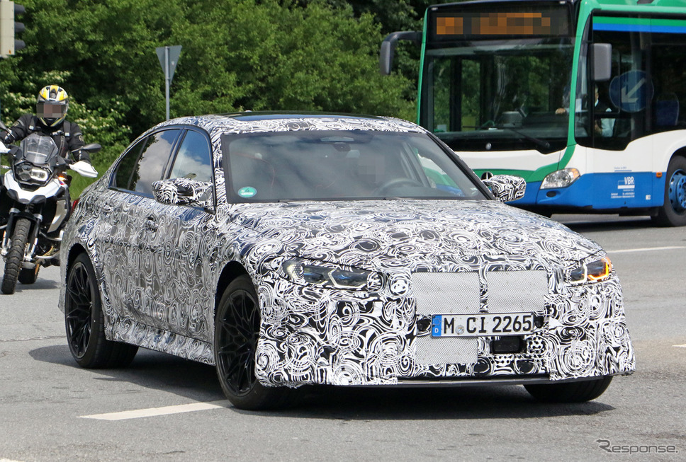 BMW M3 CS 新型プロトタイプ スクープ写真《APOLLO NEWS SERVICE》