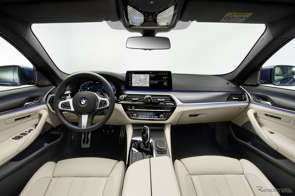 BMW 5シリーズ・セダン 改良新型のPHV「530e」《photo by BMW》
