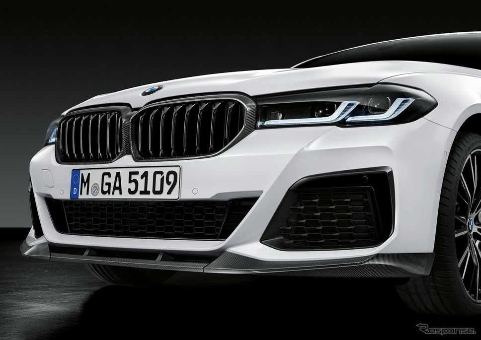 BMW 5シリーズ 改良新型のMパフォーマンスパーツ《photo by BMW》