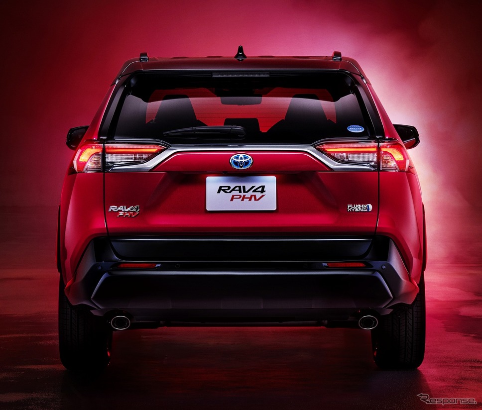 トヨタ RAV4 PHV ブラックトーン《画像:トヨタ自動車》