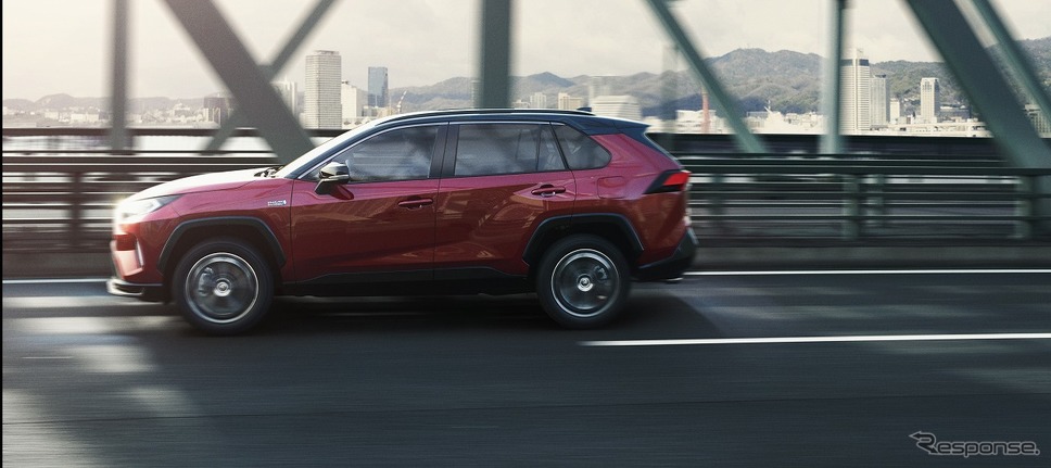 トヨタ RAV4 PHV ブラックトーン《画像:トヨタ自動車》