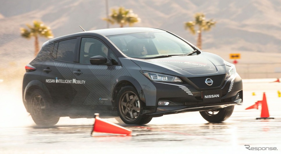 日産の次世代電動4WD「e-4ORCE」のテスト車両(リーフがベース)《photo by Nissan》