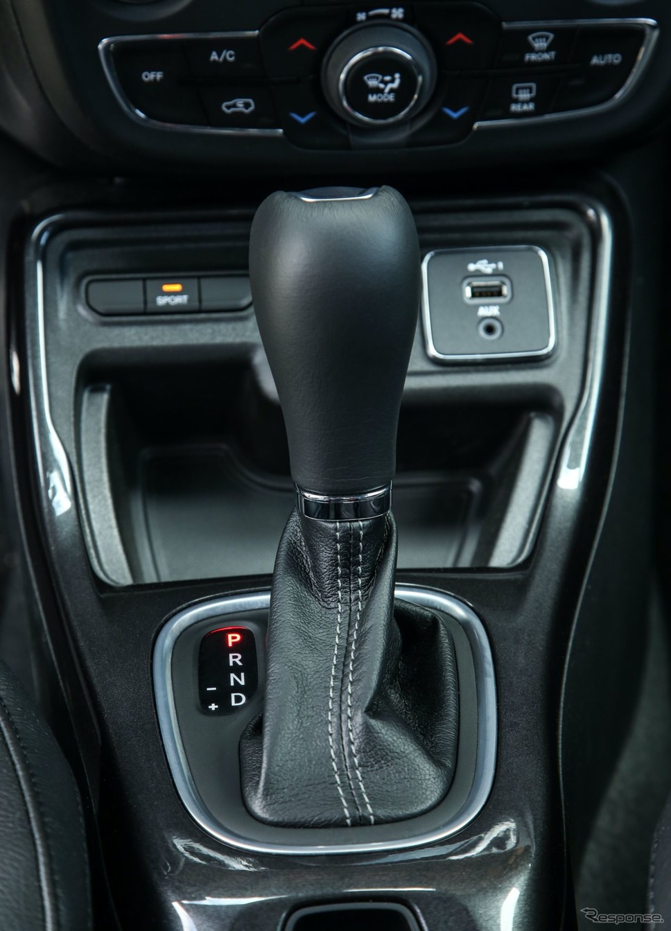 ジープ ・コンパス 改良新型(欧州仕様)《photo by Jeep》
