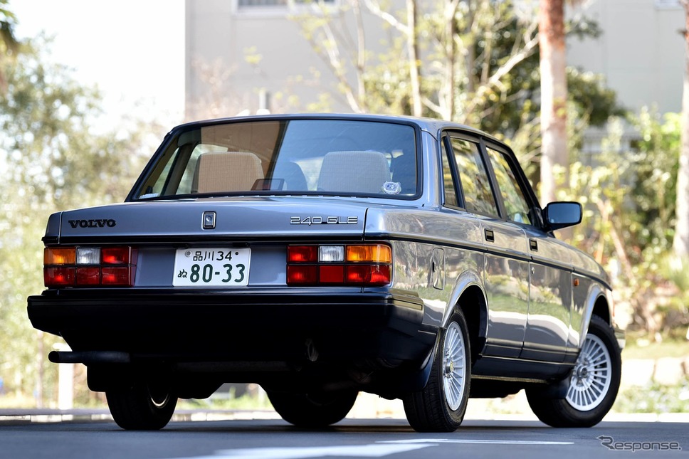 ボルボ KLASSISK GARAGE 240 GL《撮影 中野英幸》