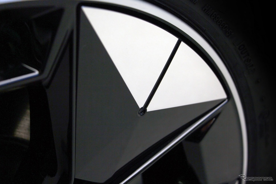 BMW iX3に採用されるエアロダイナミックホイール《photo by BMW》