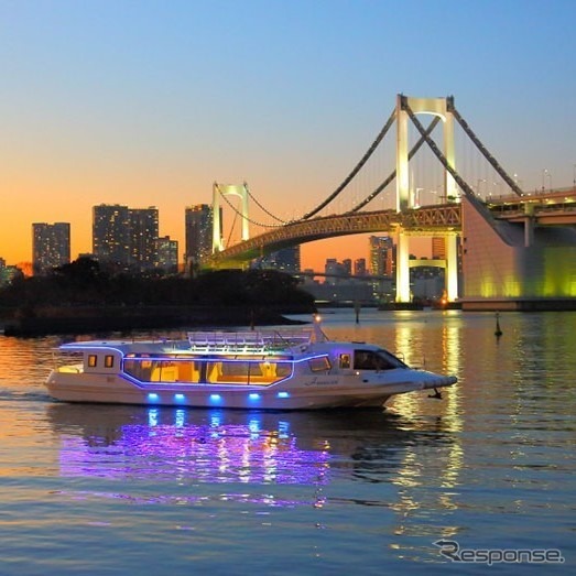 水上バス・海上バス《写真提供 竹芝エリアマネジメント》