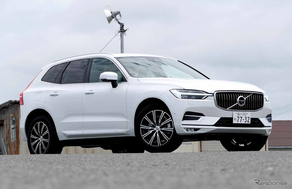 ボルボ XC60 B5 インスクリプション撮影　中村孝仁