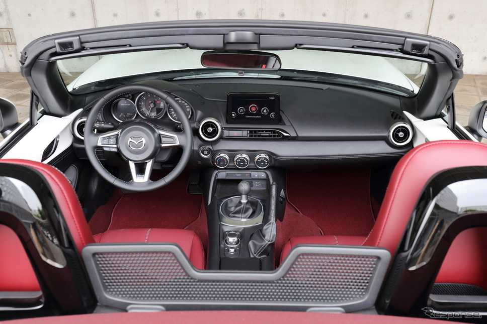 マツダロードスター100周年記念車《画像 マツダ》