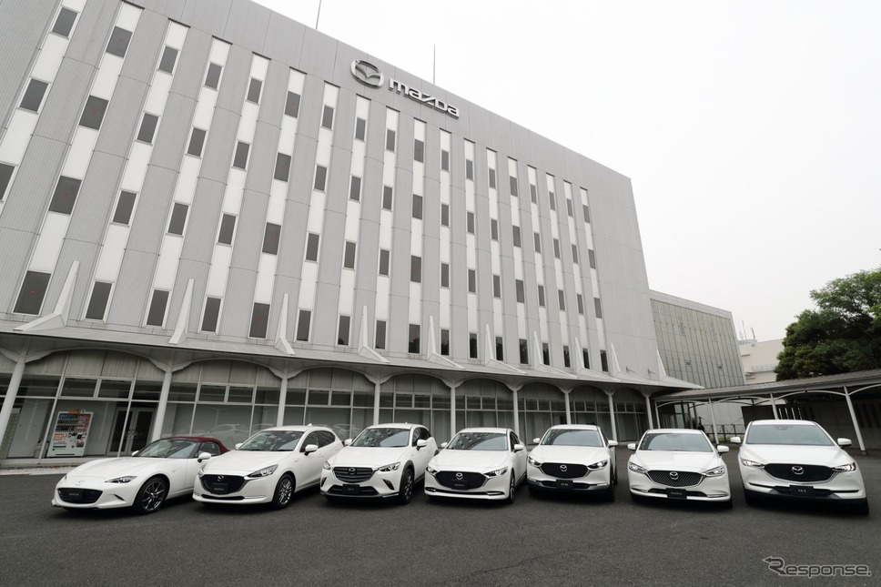 マツダ 100周年特別記念車《写真提供 マツダ》