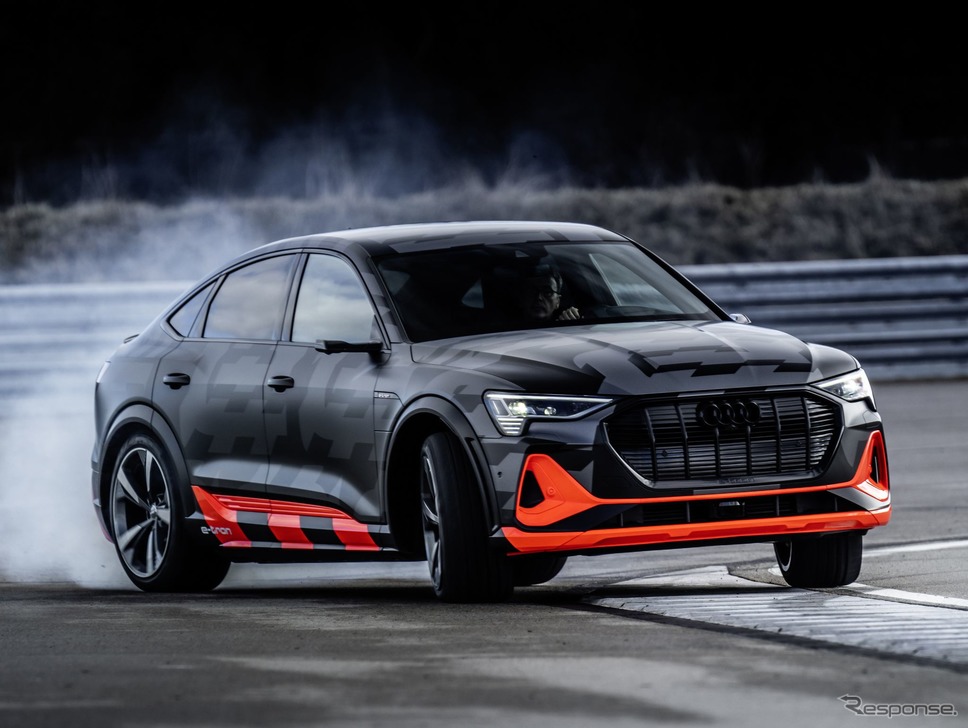 アウディ e-tron S スポーツバック のプロトタイプ《photo by Audi》