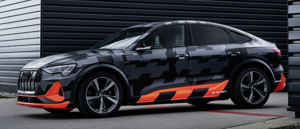 アウディ e-tron S スポーツバック のプロトタイプ《photo by Audi》