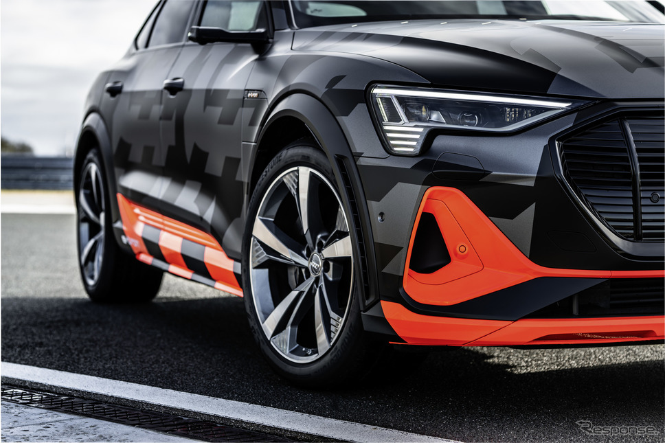 アウディ e-tron S スポーツバック のプロトタイプ《photo by Audi》