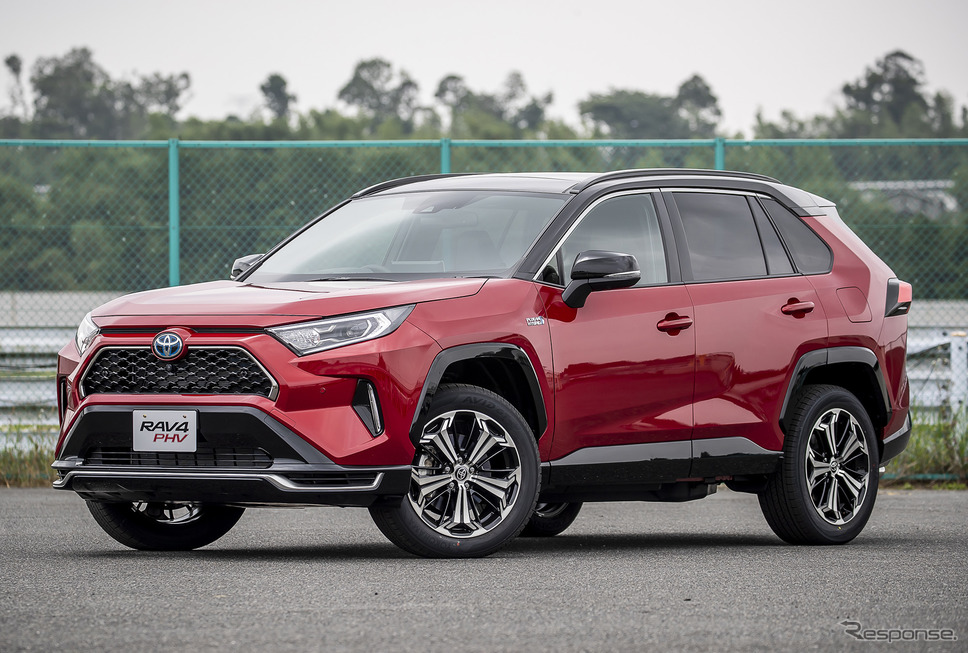 トヨタ RAV4 PHV BLACK TONE(プロトタイプ)《撮影 山内潤也》