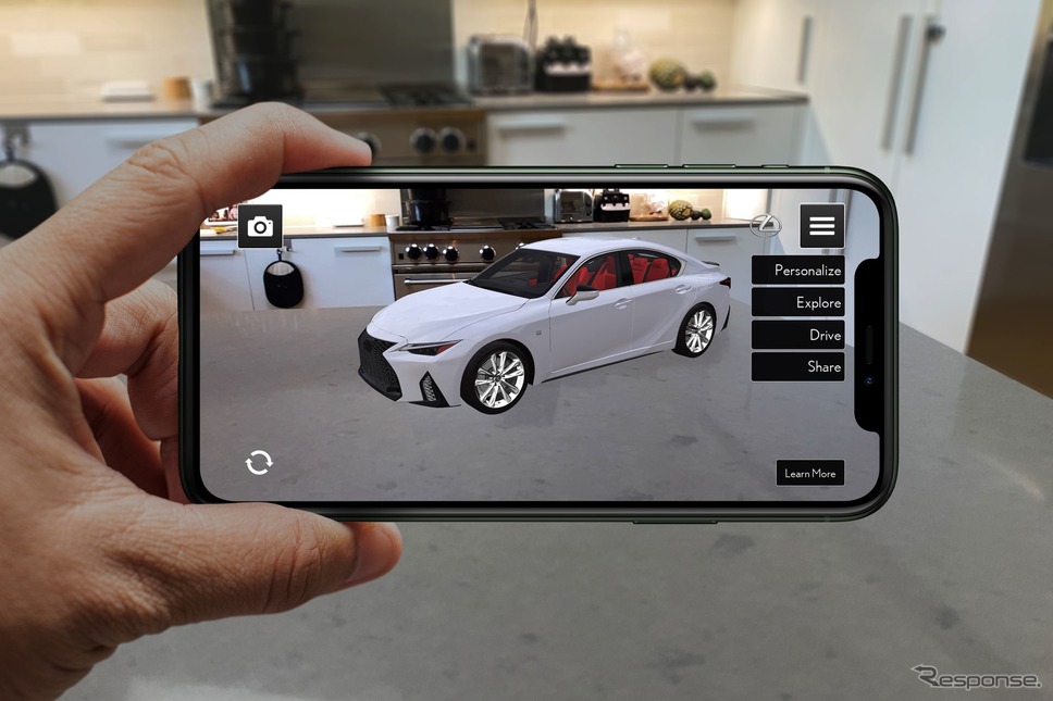 改良新型レクサス IS の「レクサスARプレイアプリ」《photo by Lexus》