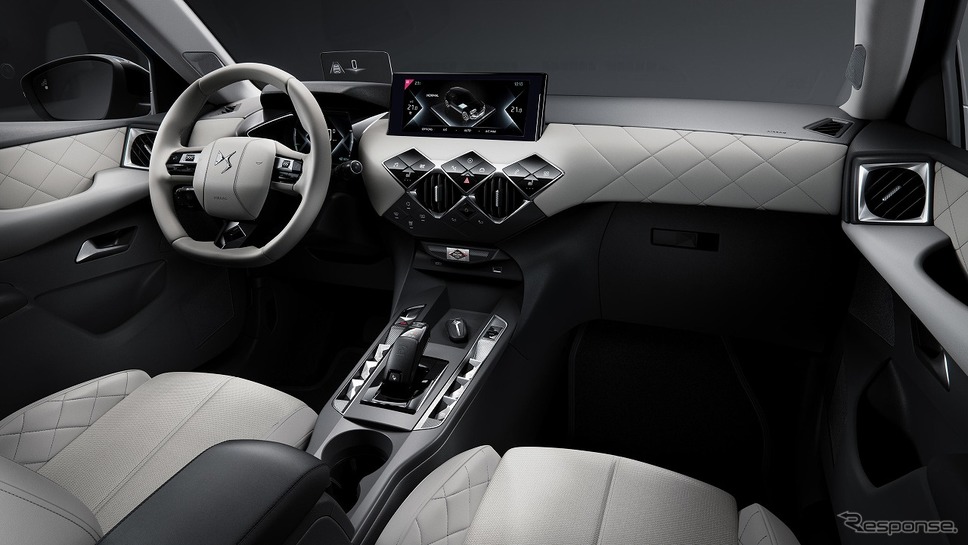 DS 3クロスバックE-TENSE《写真提供 グループPSAジャパン》