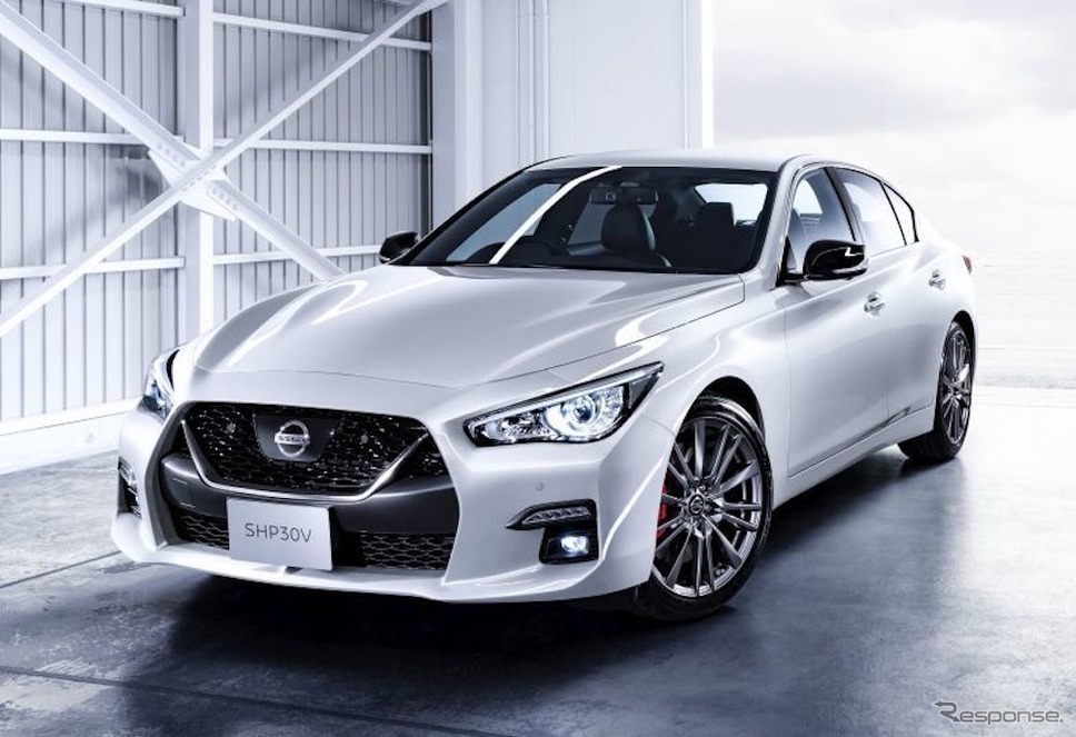 日産スカイライン新型《写真提供 日産自動車》